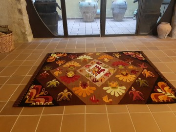 peruvian carpet