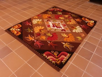 woven area rug