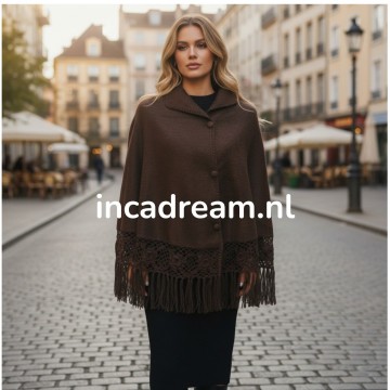 Alpaca cape 3