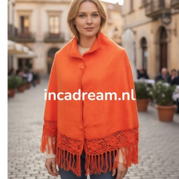Alpaca cape 8