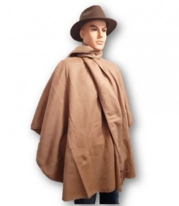 Beige alpaca poncho
