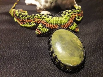 Ethnicn ecklases serpentine2