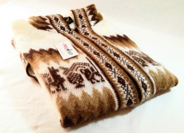 alpaca vest peru