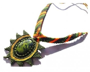 Labradoriet macrame ketting