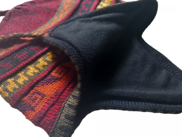 Muts met oorflappen 20