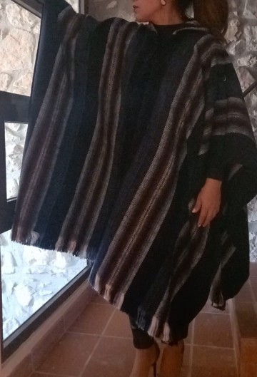 Poncho  5