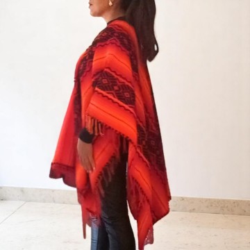 Poncho 3 photoroom 1