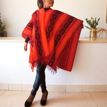 Poncho 9 photoroom 1