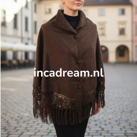 Alpaca cape 23