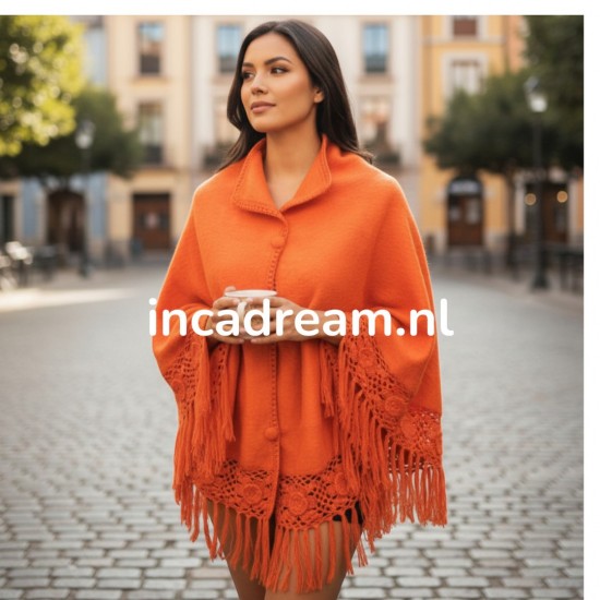 Alpaca cape 35