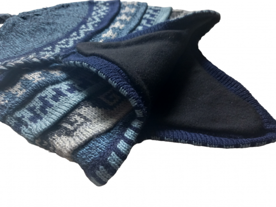 Muts met oorflappen 14