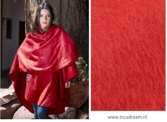 Rode alpaca wol cape