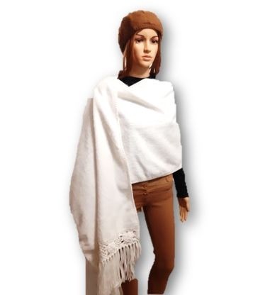 White alpacawol scarf