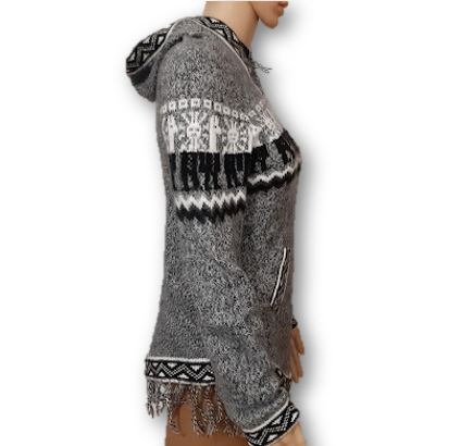 Dames alpaca wol trui licht grijze - Lange trui llama - Koop online Peruaanse Alpacawol kleding <