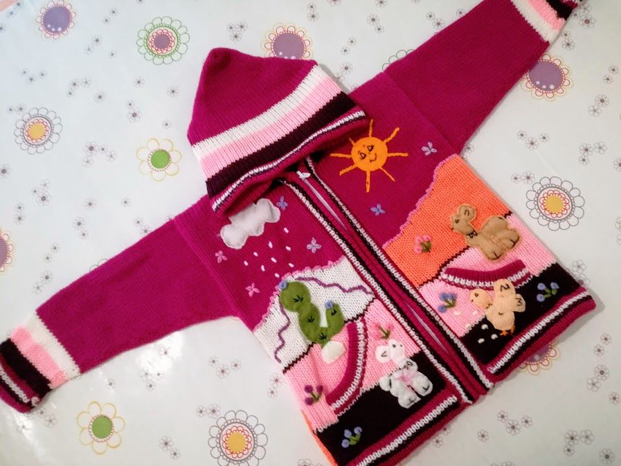 Lila sweater